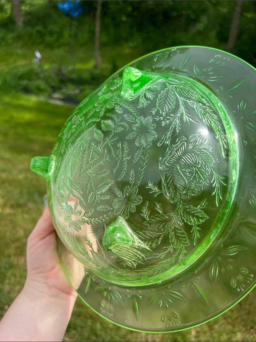 VTG Green Depression Glass Uranium Glass Rose and Thorn Footed Bowl Console Bowl - Picture 12 of 15